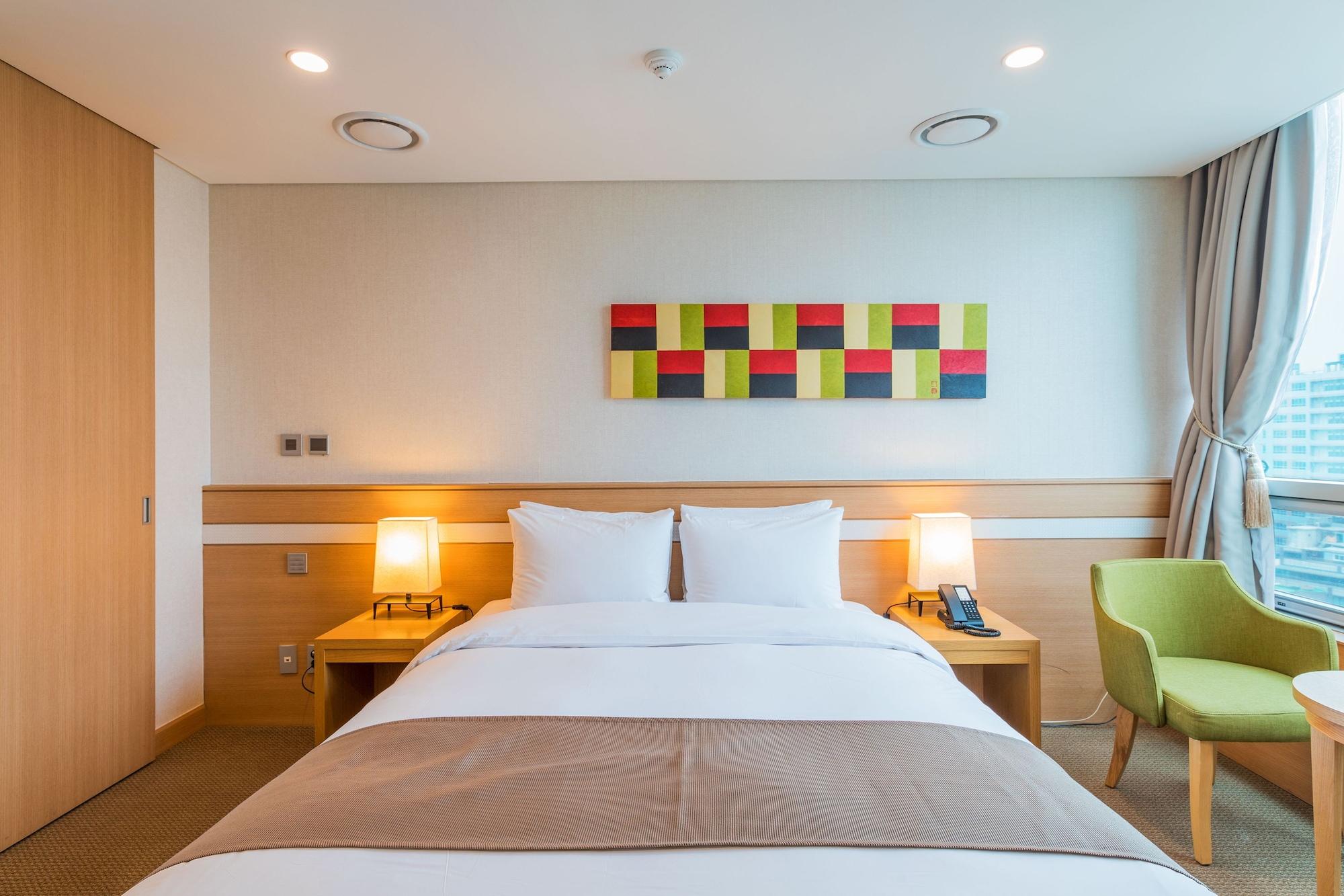 Hotel Tmark Myeongdong 3*