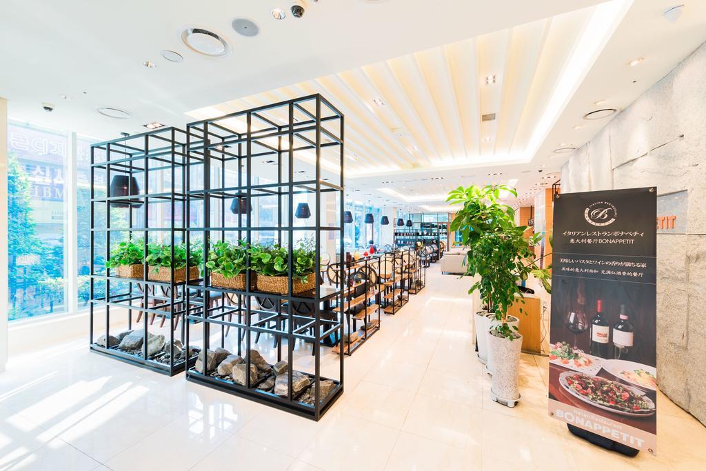 Tmark Myeongdong Hotel 3*